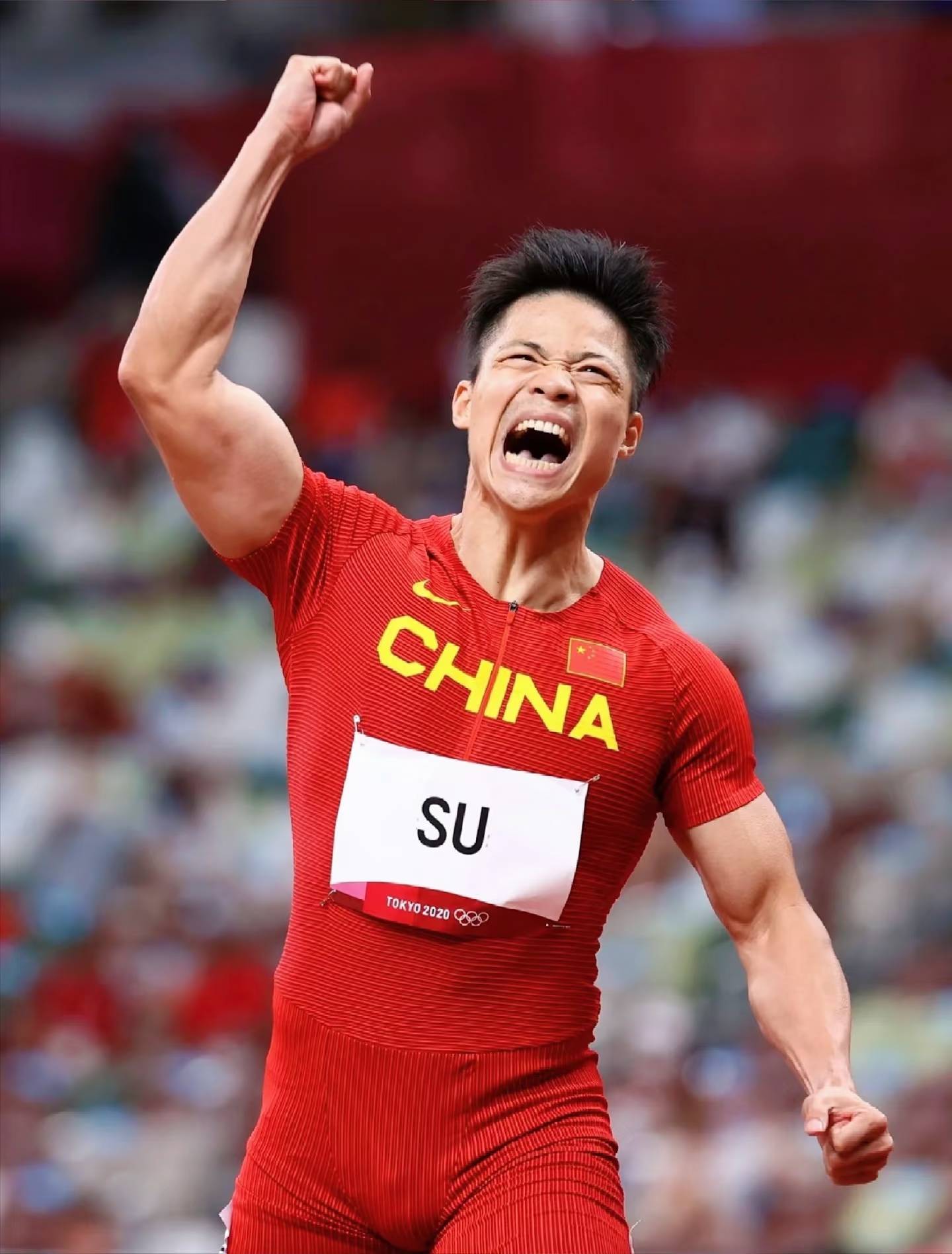 田径传奇谢幕,球迷泪洒赛场 田径传奇谢幕,球迷泪洒赛场