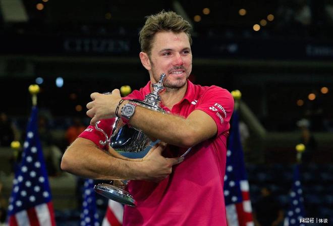 爱游戏APP-关于年终总决赛力克美网，穆雷带队取胜的信息