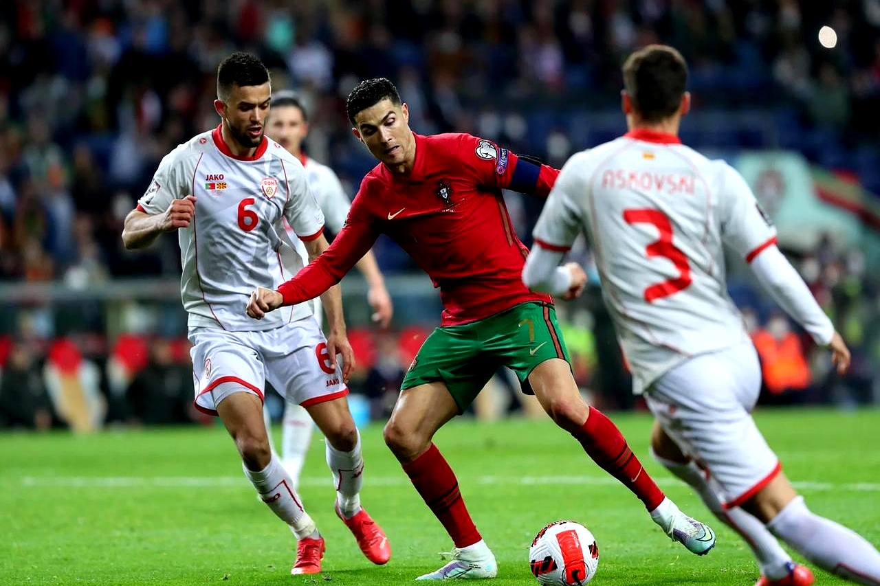 关于美国逆转葡萄牙，奥亚尔萨瓦尔高光表现的信息