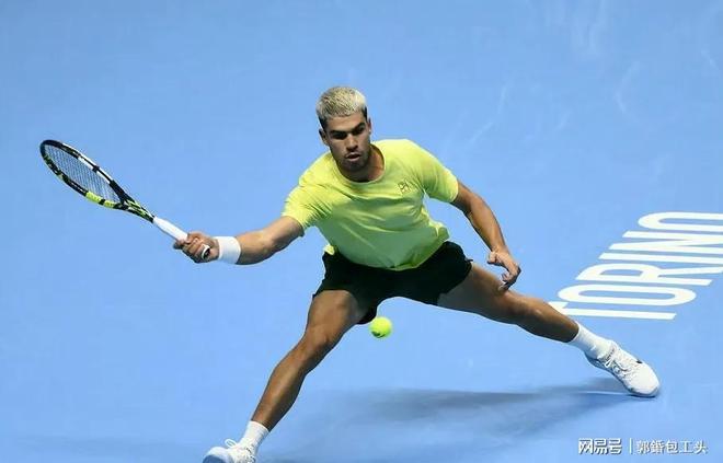 澳网绝杀ATP总决赛，阿尔卡拉斯统治全场