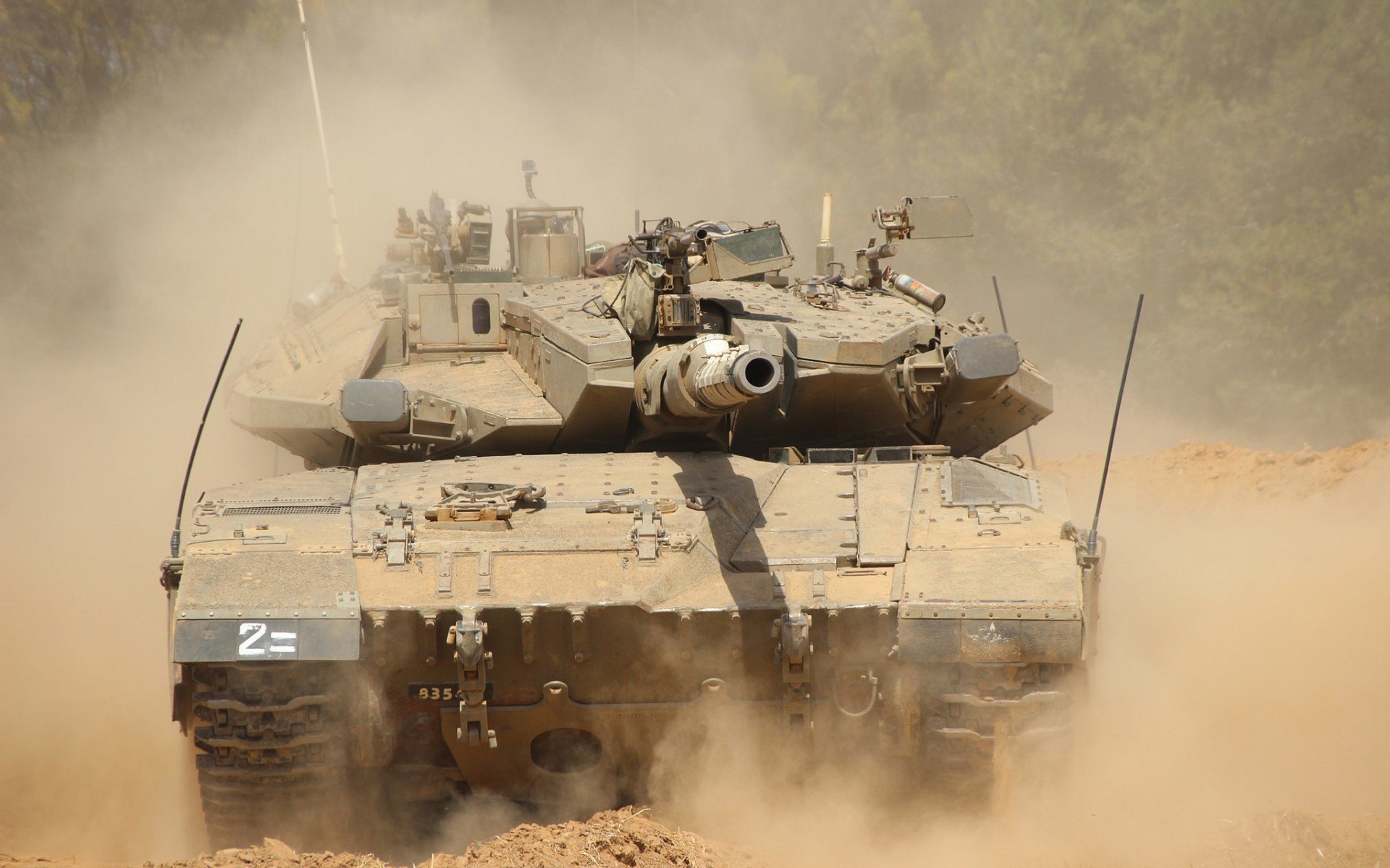 弗拉霍维奇火山爆发式表现引领风潮，中国争冠战智利显韧性